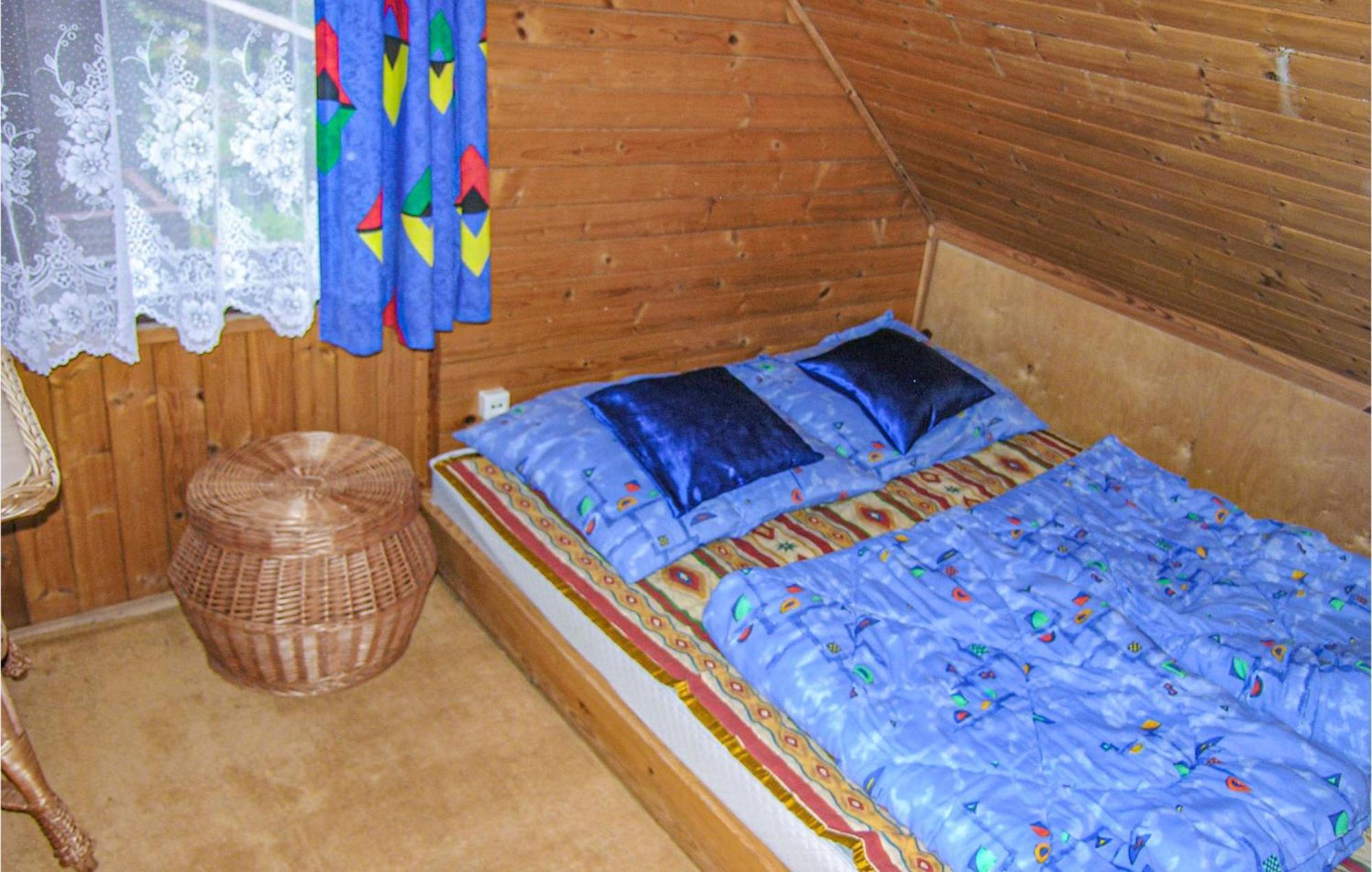 3 Bedroom Stunning Home In Dziemiany Luaran gambar